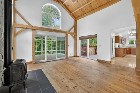37 Hollowbrook Lane Cortlandt Manor NY 10567
