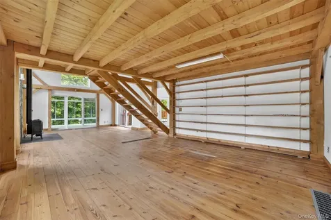37 Hollowbrook Lane Cortlandt Manor NY 10567