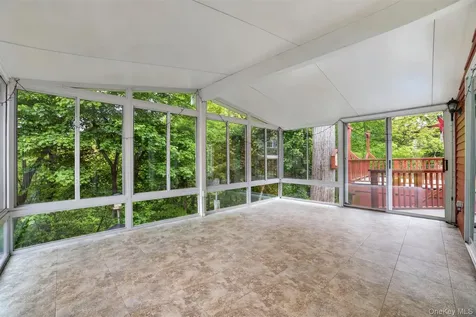 37 Hollowbrook Lane Cortlandt Manor NY 10567