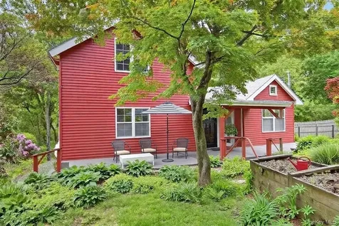 37 Hollowbrook Lane Cortlandt Manor NY 10567