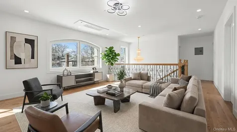 32-35 164th Street Flushing NY 11358