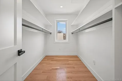 32-35 164th Street Flushing NY 11358