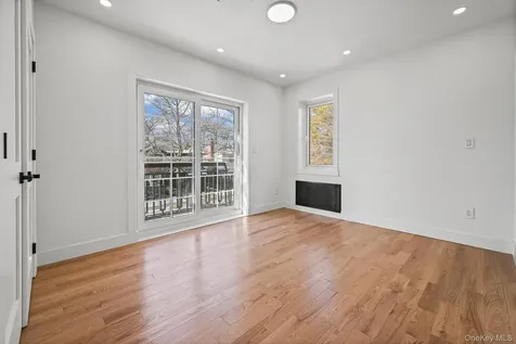 32-35 164th Street Flushing NY 11358
