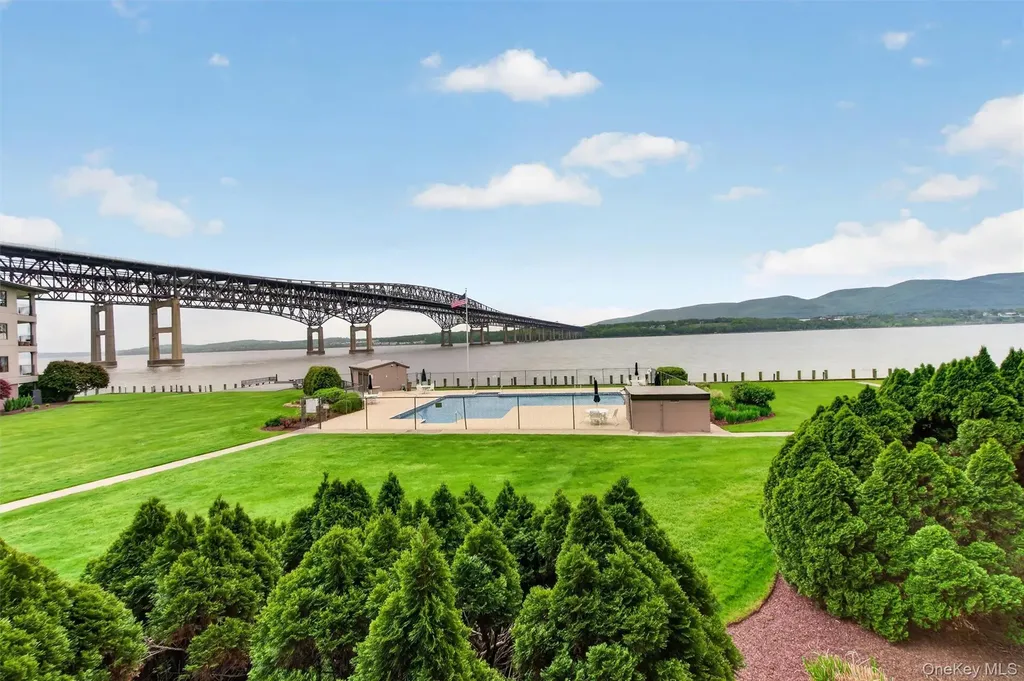 2 Park Place Newburgh NY 12550