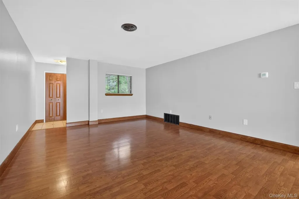 2 Park Place Newburgh NY 12550
