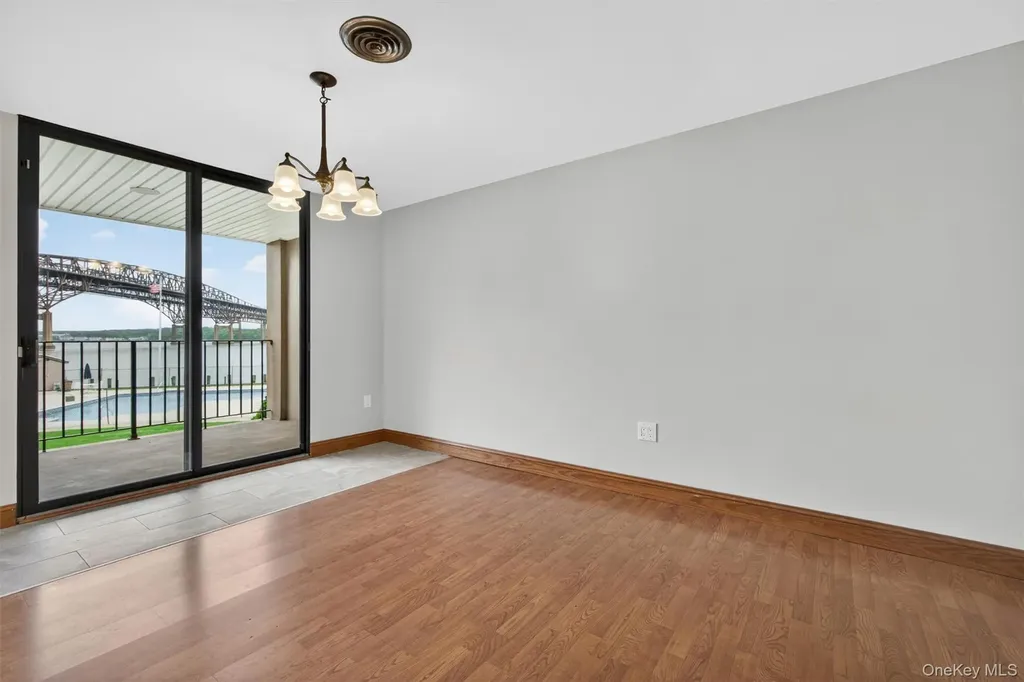 2 Park Place Newburgh NY 12550