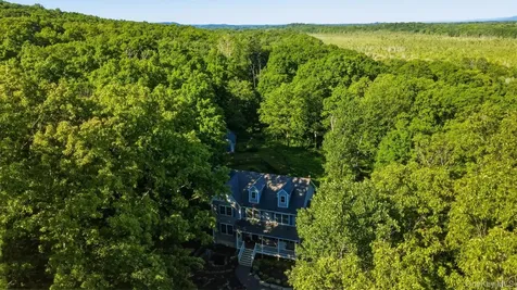 27 Hawleys Corners Road Highland NY 12528