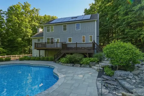 27 Hawleys Corners Road Highland NY 12528