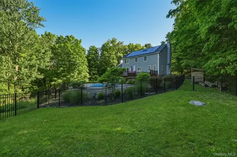 27 Hawleys Corners Road Highland NY 12528
