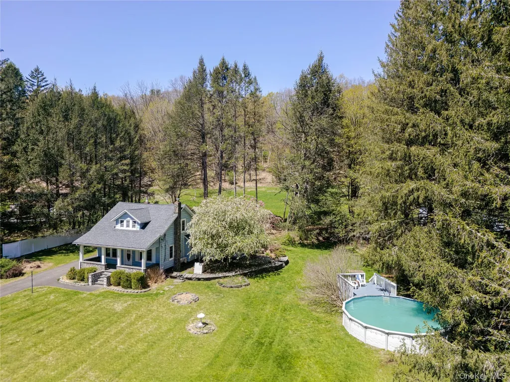 330 Pine Bush Road Stone Ridge NY 12484