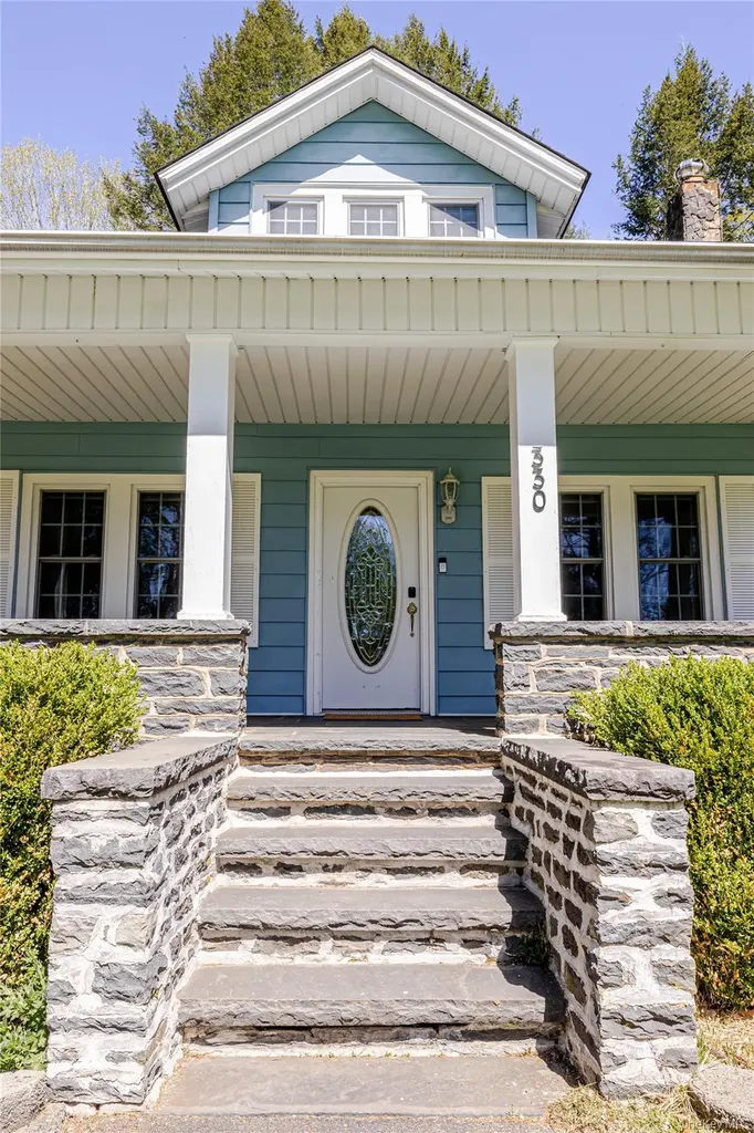 330 Pine Bush Road Stone Ridge NY 12484