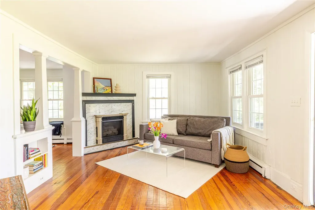 330 Pine Bush Road Stone Ridge NY 12484