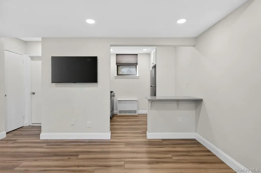 319 Main Street Roslyn NY 11576