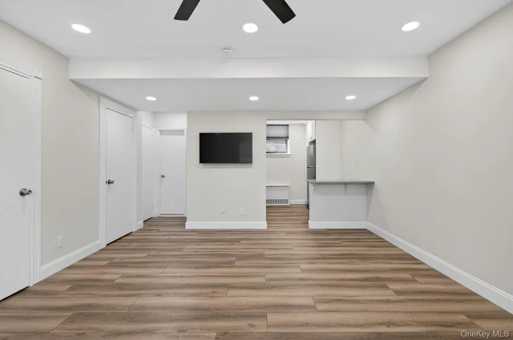 319 Main Street Roslyn NY 11576