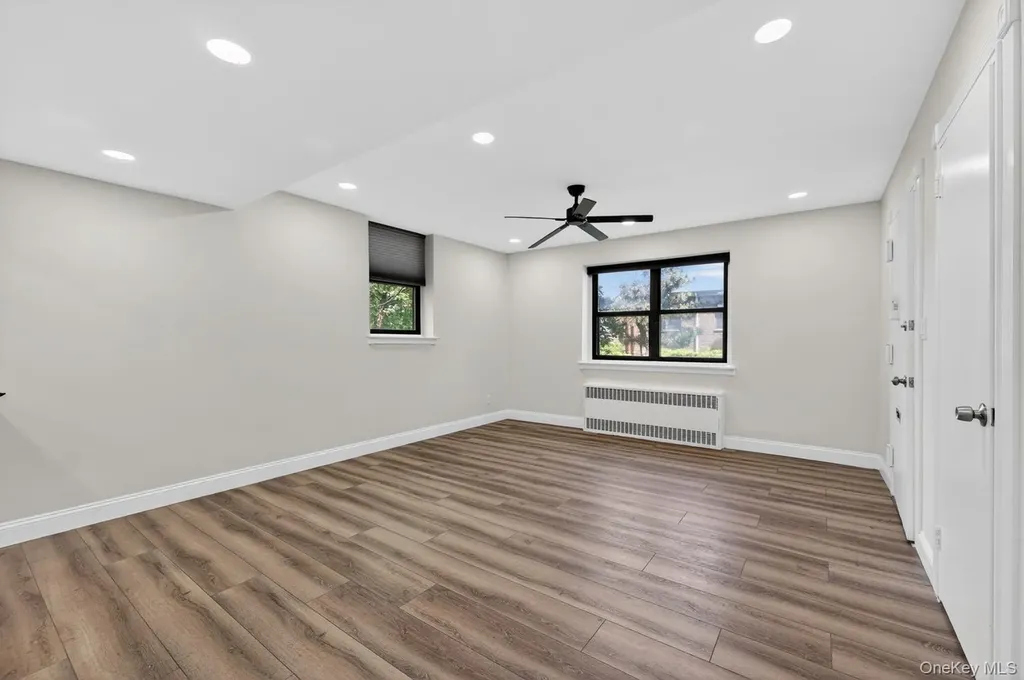 319 Main Street Roslyn NY 11576