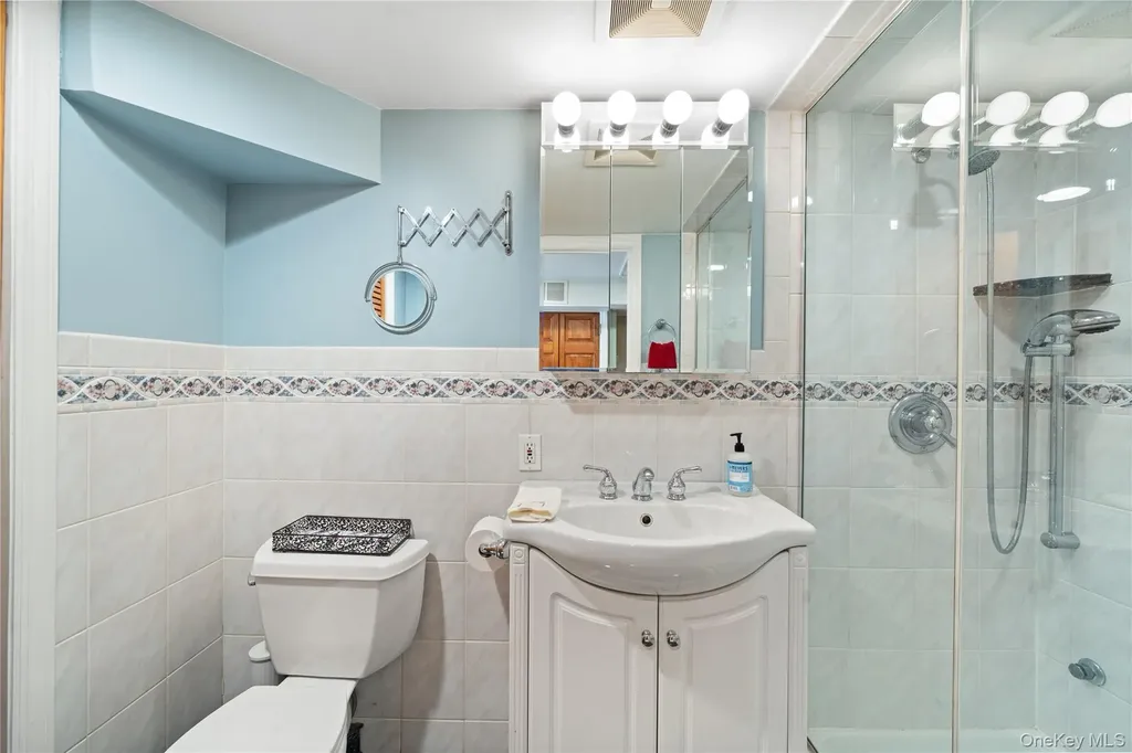 5938 69th Lane Maspeth NY 11378