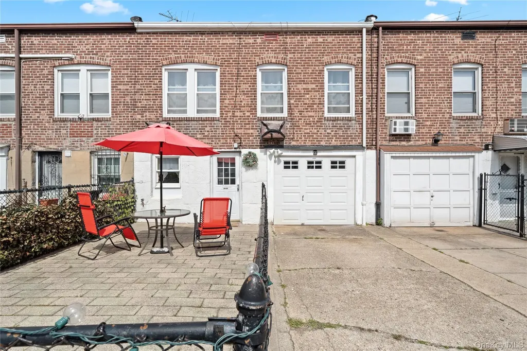 5938 69th Lane Maspeth NY 11378