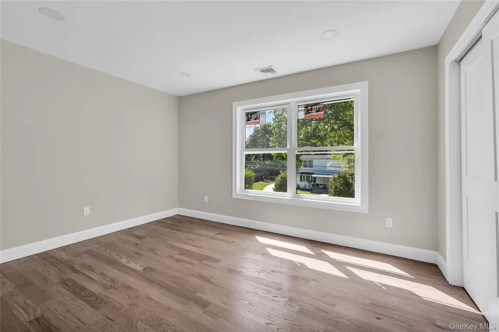 20 Lehigh Avenue Centereach NY 11720