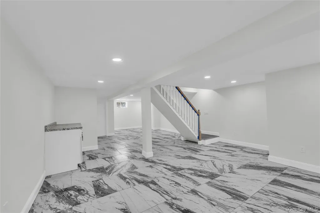 20 Lehigh Avenue Centereach NY 11720