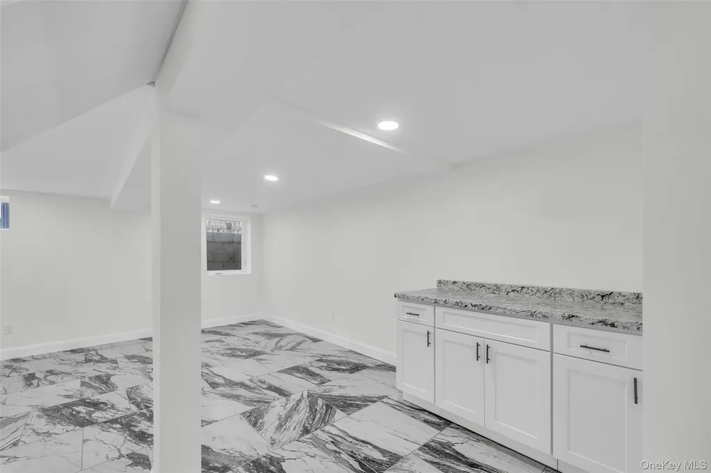 20 Lehigh Avenue Centereach NY 11720