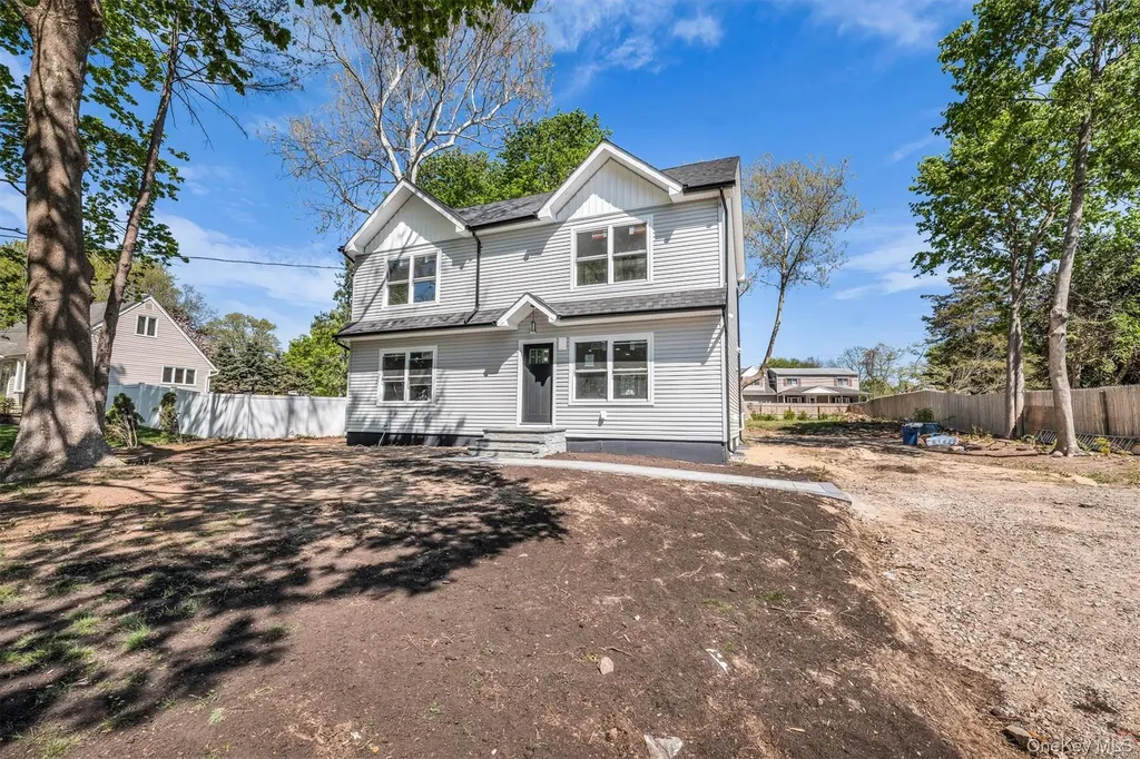 20 Lehigh Avenue Centereach NY 11720