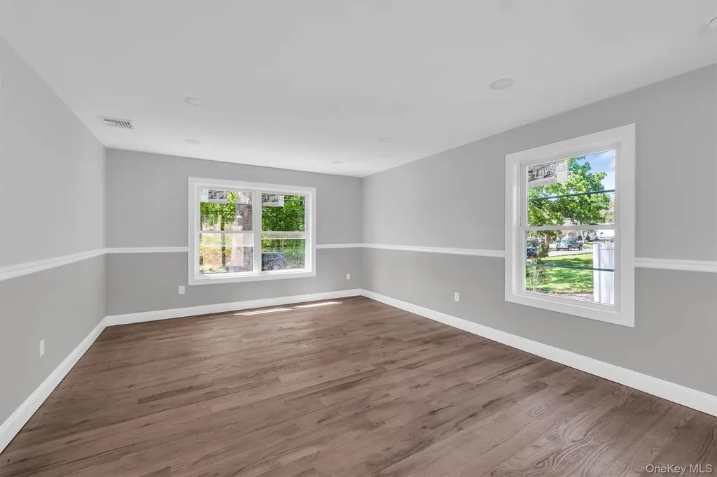 20 Lehigh Avenue Centereach NY 11720