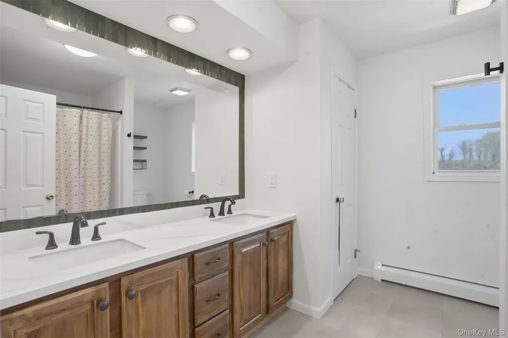 34 Rombout Road Poughkeepsie NY 12603
