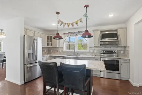 34 Rombout Road Poughkeepsie NY 12603