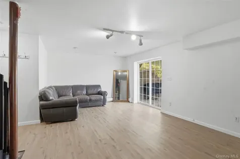 34 Rombout Road Poughkeepsie NY 12603
