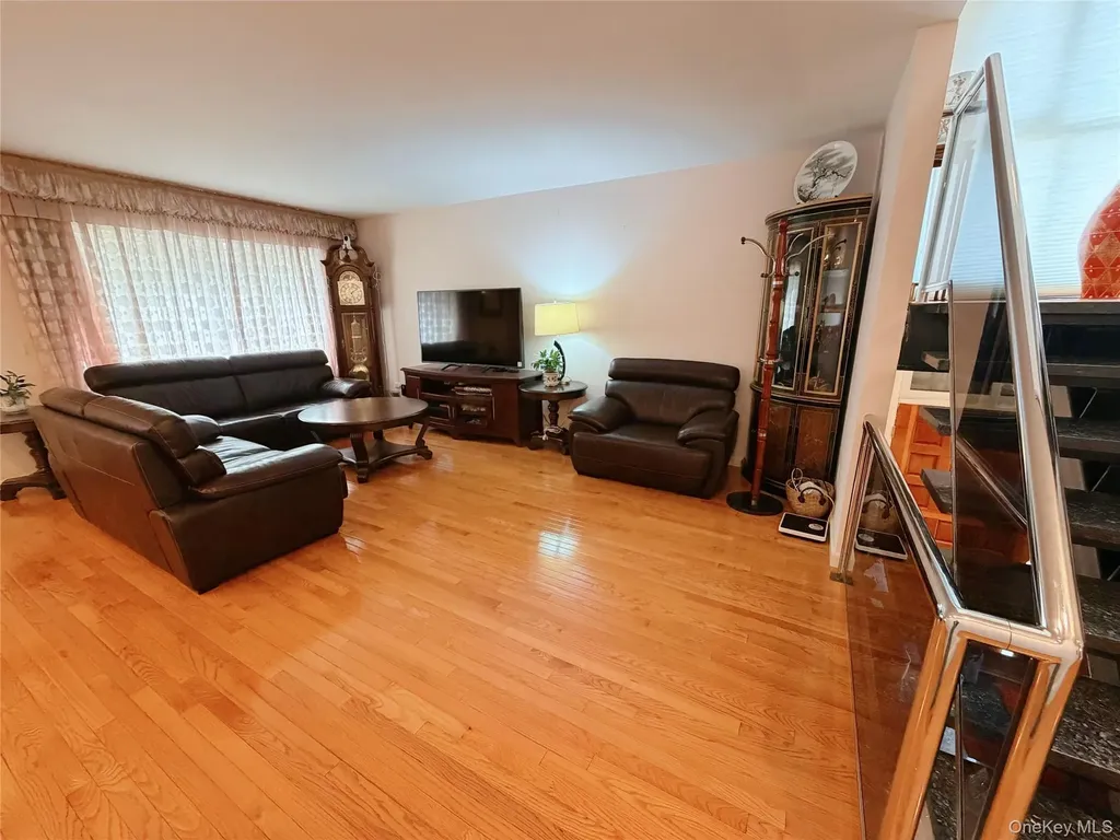 71-30 165th Street Fresh Meadows NY 11365