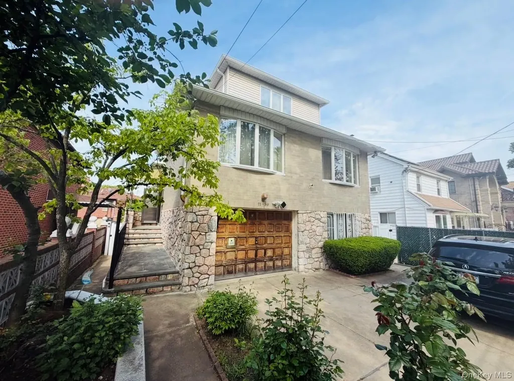 71-30 165th Street Fresh Meadows NY 11365