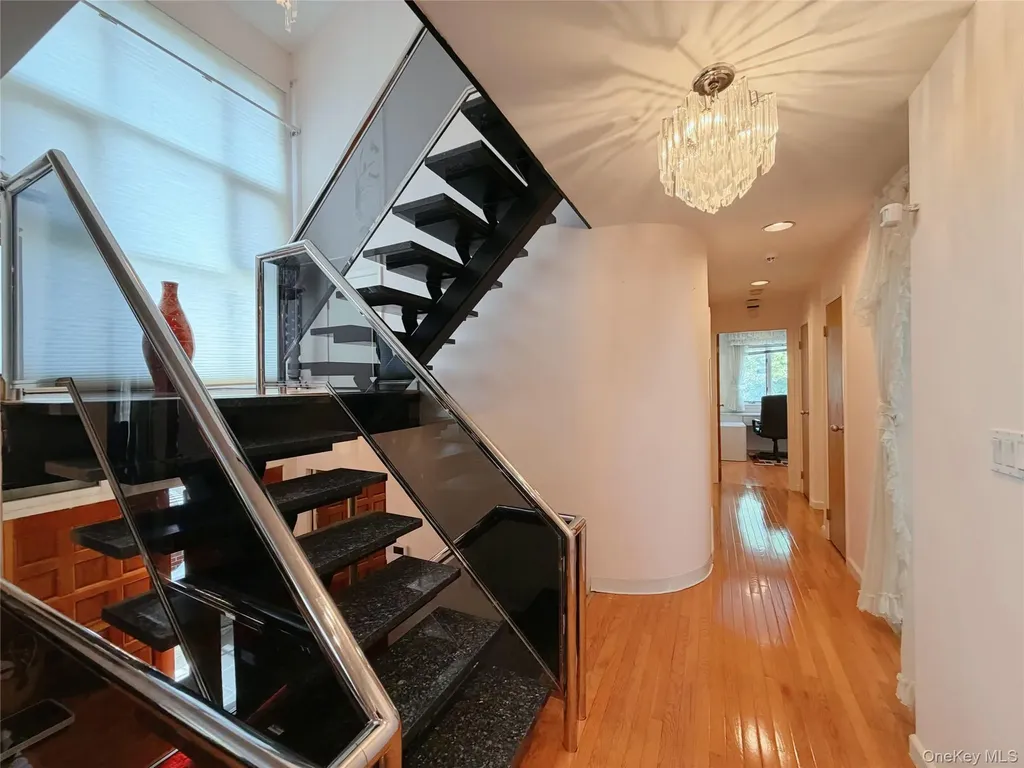 71-30 165th Street Fresh Meadows NY 11365