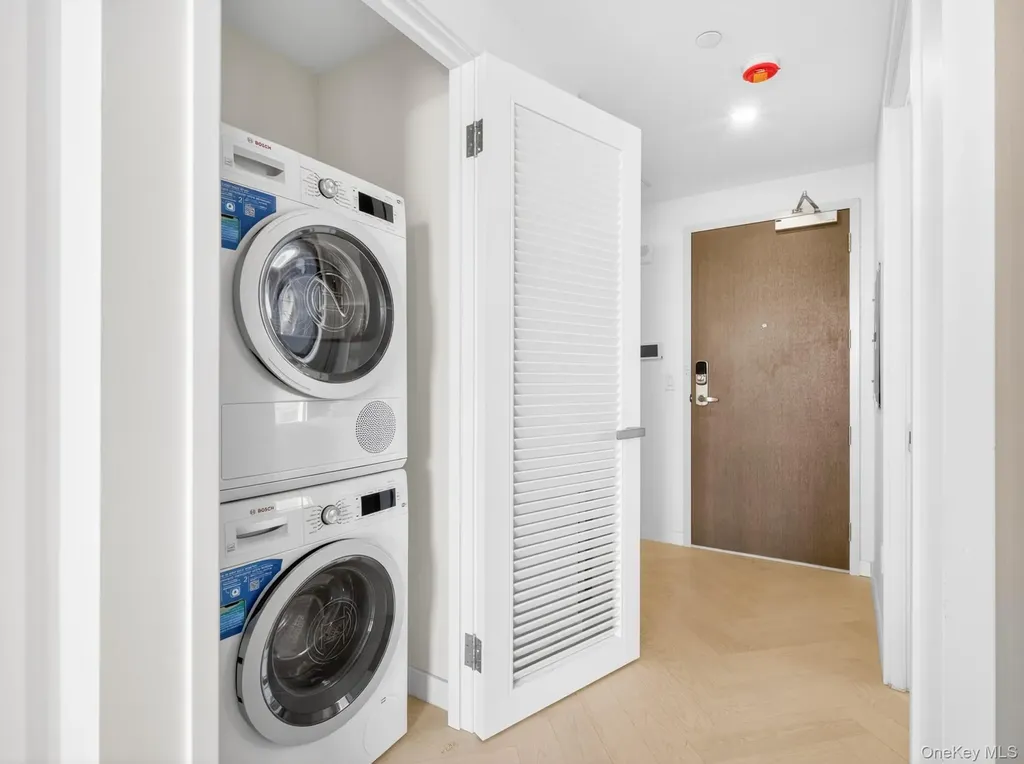 133-25 37th Avenue Flushing NY 11354