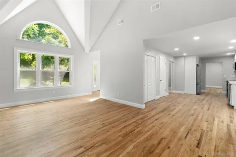 98 Smith Ridge Road South Salem NY 10590