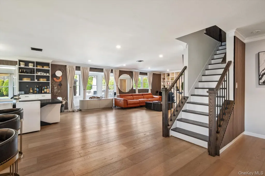 88 Pace Drive S West Islip NY 11795