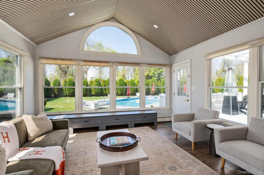 88 Pace Drive S West Islip NY 11795
