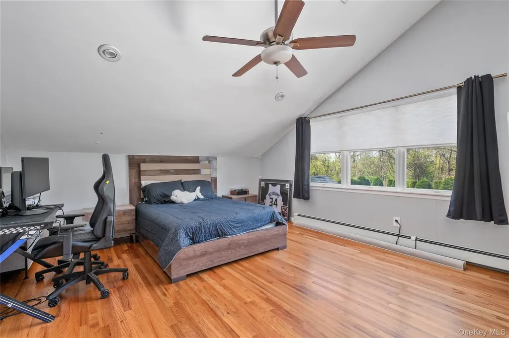 88 Pace Drive S West Islip NY 11795