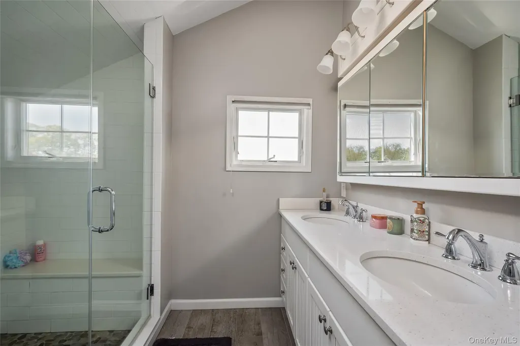 88 Pace Drive S West Islip NY 11795