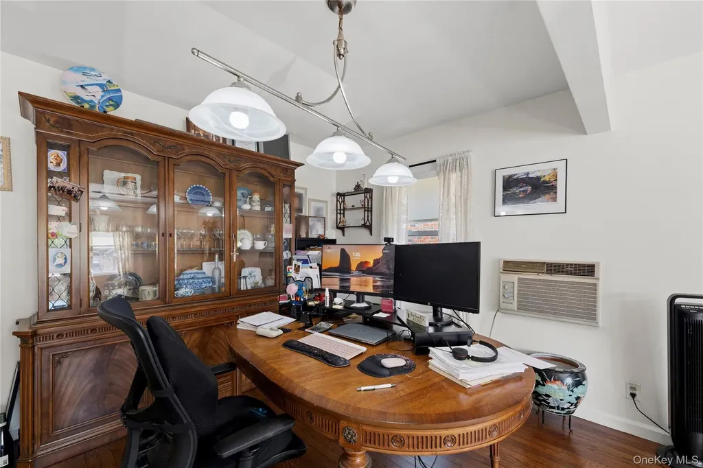 15163 19th Avenue Whitestone NY 11357