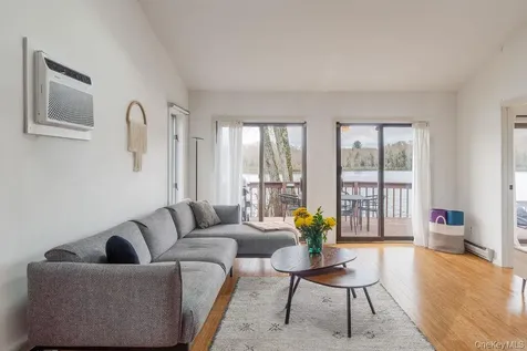 13 Redwood Lane Swan Lake NY 12783