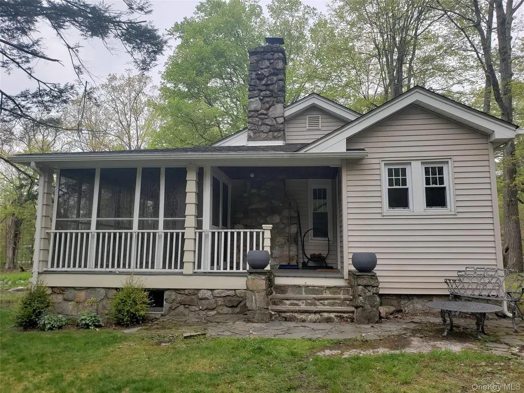 1 Mill Pond Lane Warwick NY 10990
