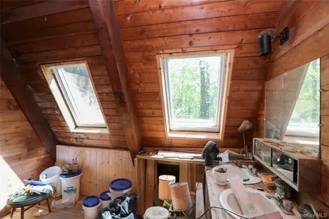 77 Ulster Landing Road Kingston NY 12401
