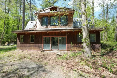 77 Ulster Landing Road Kingston NY 12401