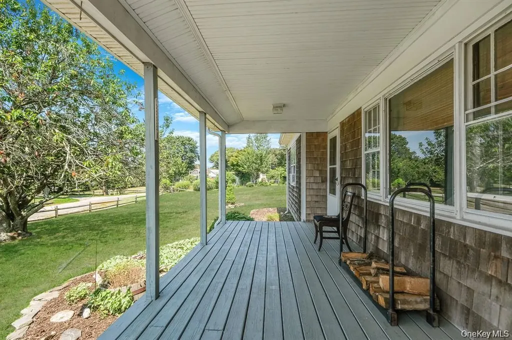 295 Willow Terrace Lane Orient NY 11957