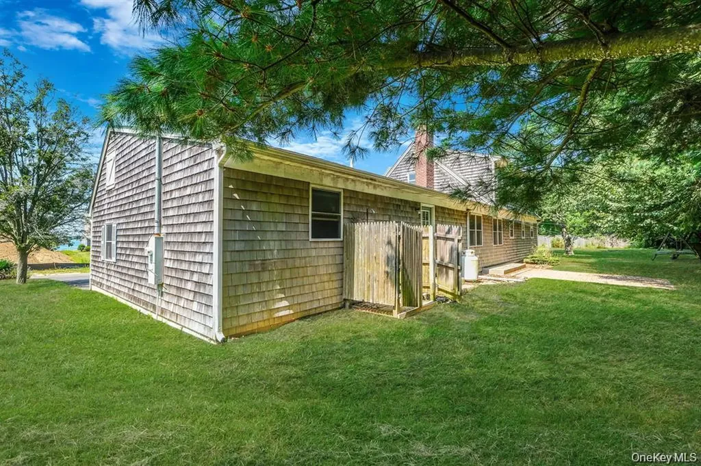 295 Willow Terrace Lane Orient NY 11957