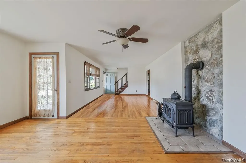 295 Willow Terrace Lane Orient NY 11957