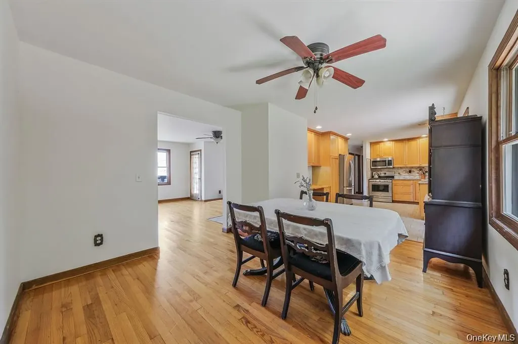 295 Willow Terrace Lane Orient NY 11957