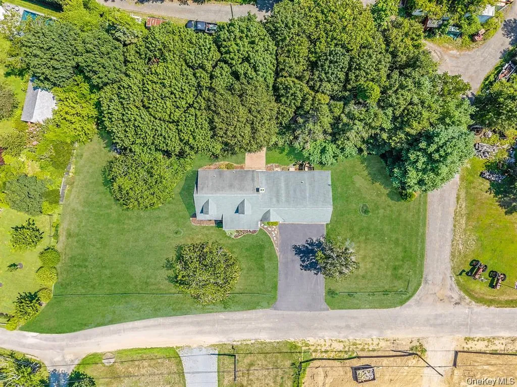 295 Willow Terrace Lane Orient NY 11957