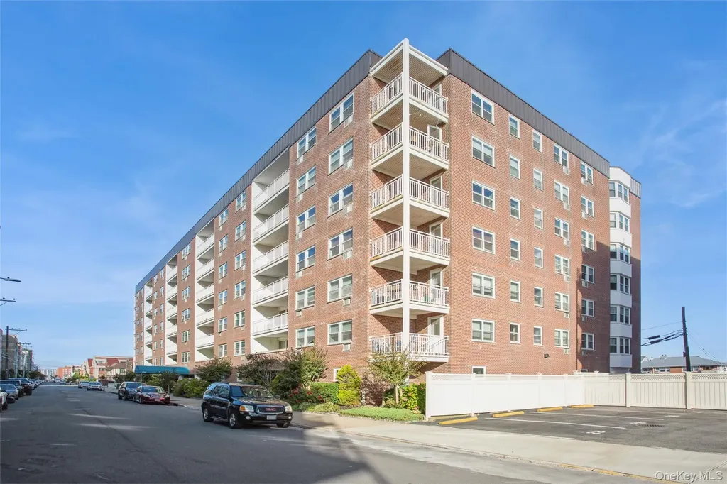 711 Shore Road Long Beach NY 11561