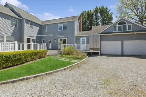 145 Sterling Street Greenport NY 11944